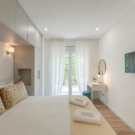 Modern 2-bedroom Center Lisboa