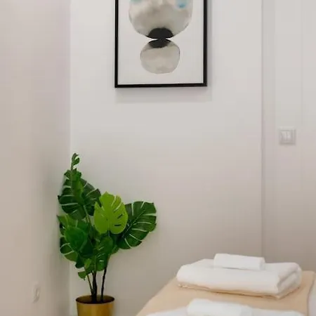Modern 2-bedroom Center Lisboa