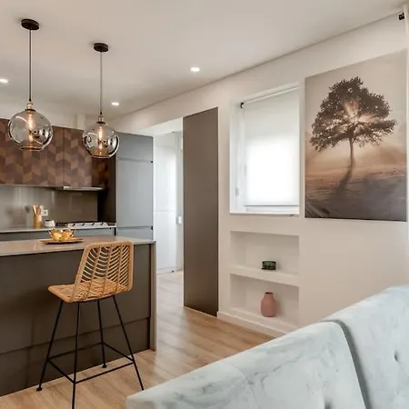 Modern 2-bedroom Center Apartman Lisboa